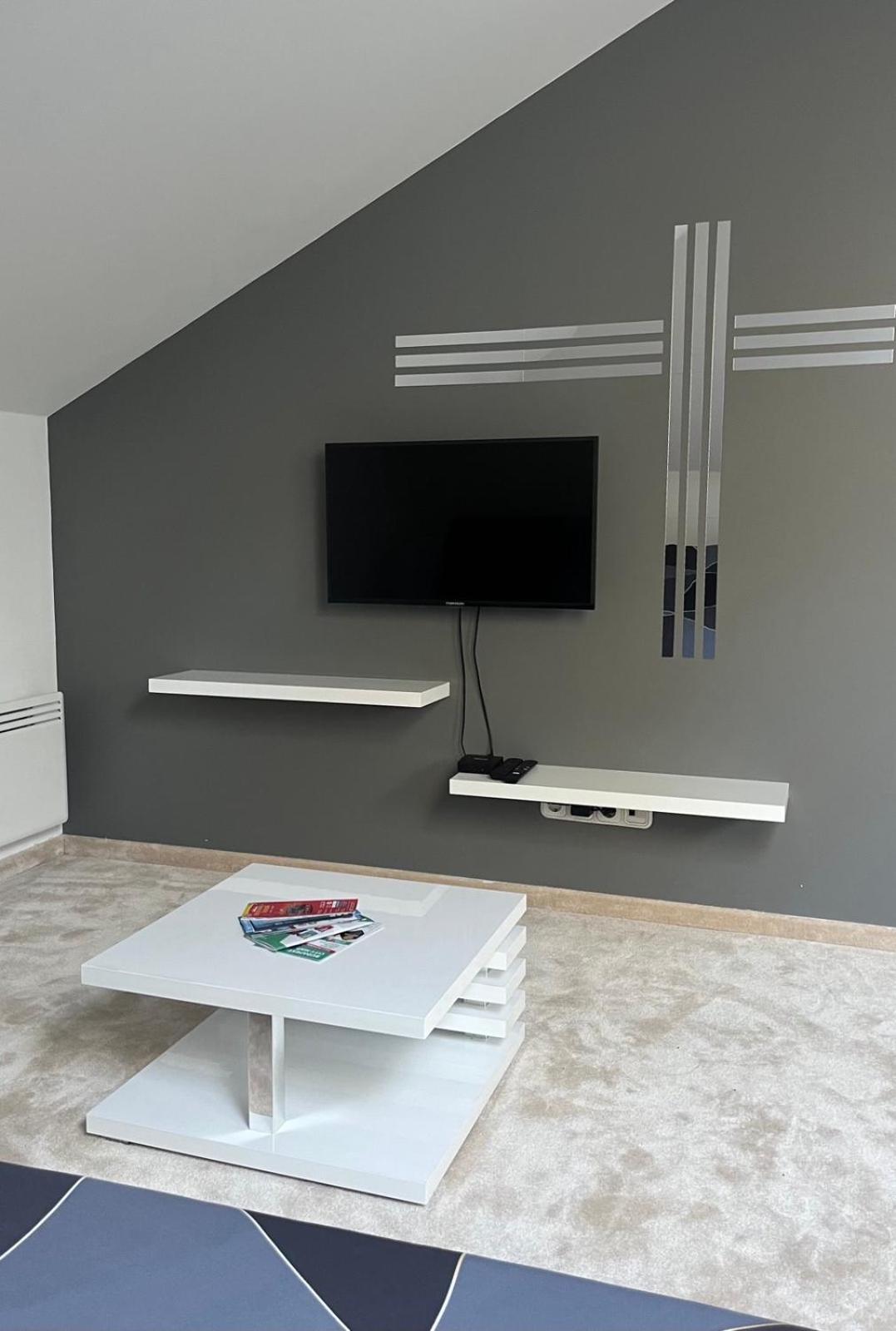 Chill Apartman Budakalász Zewnętrze zdjęcie