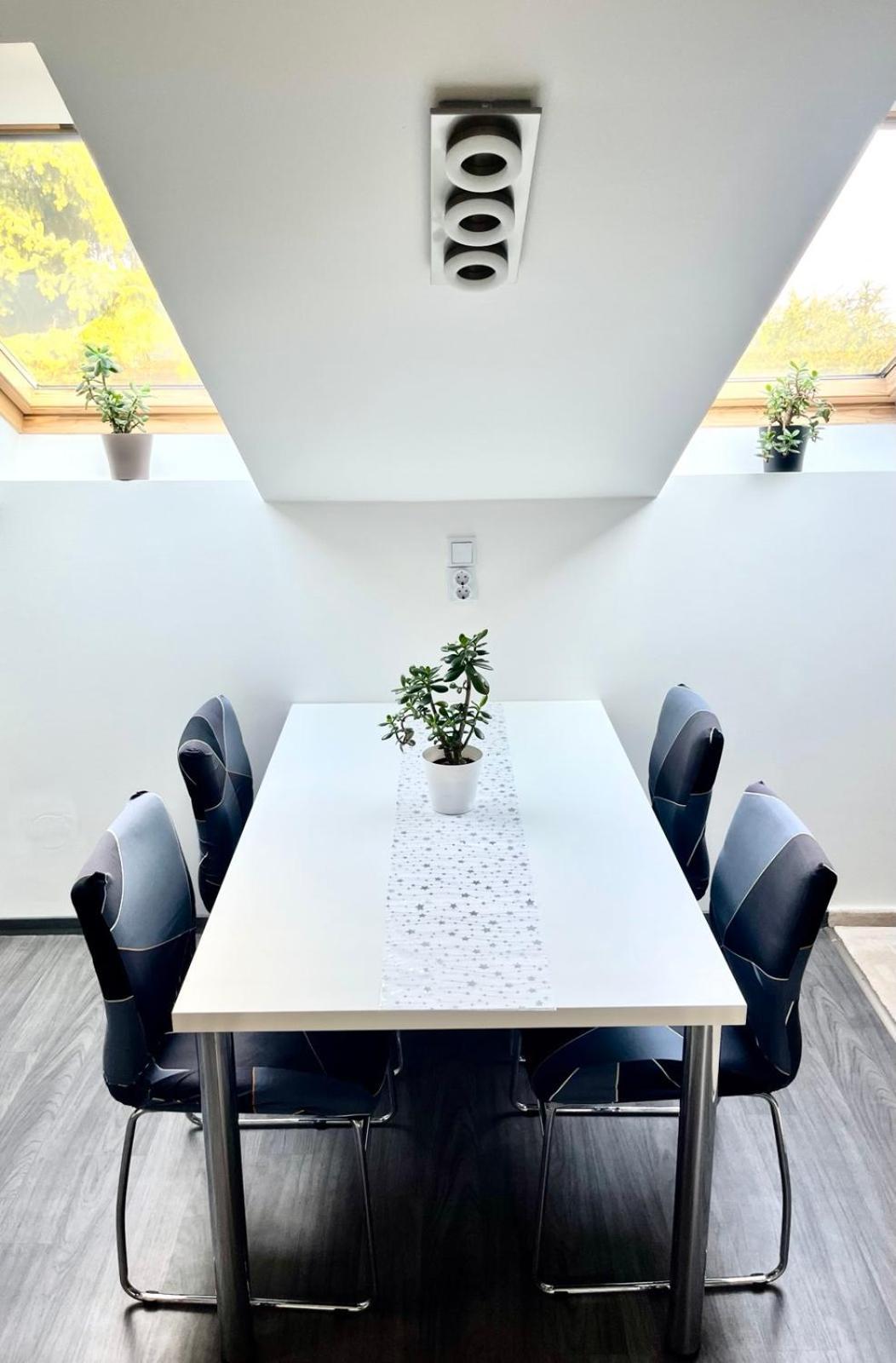 Chill Apartman Budakalász Zewnętrze zdjęcie